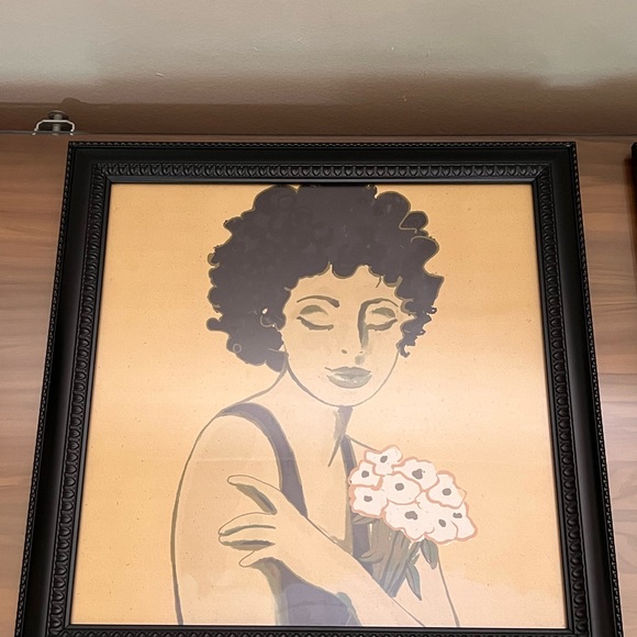 Set of Two Drew Barrymore Flower Home pictures of ladies - Picture 2 of 4